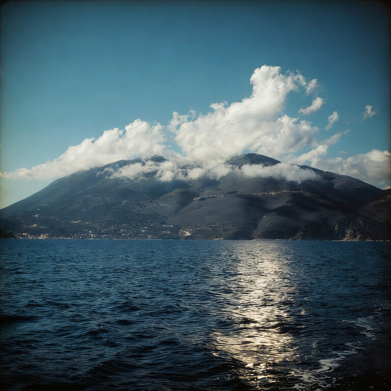 openart-image_jRzODxRJ_1776235544635_raw